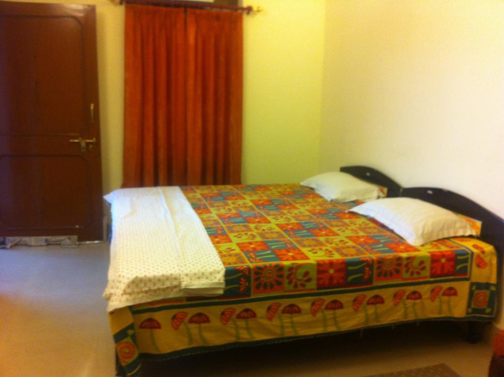 Naindevi Homestay Jaipur Room photo